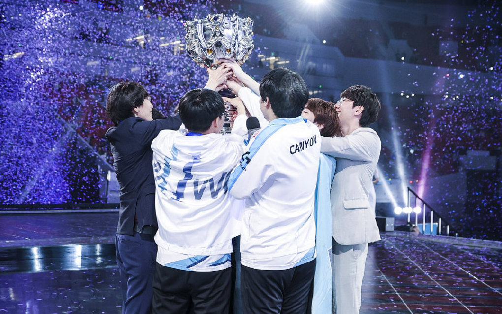 包含意大利杯倒计时，布鲁克林篮网窗口期伤情更新，细节引发关注，信心回归，赛程密集仍需轮换的词条